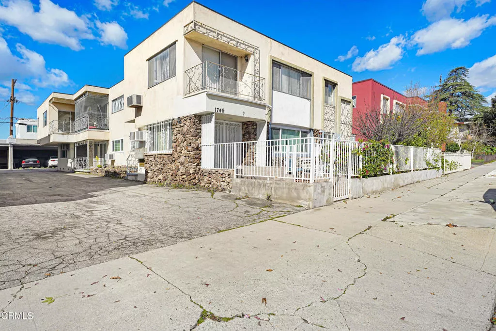 Main Image