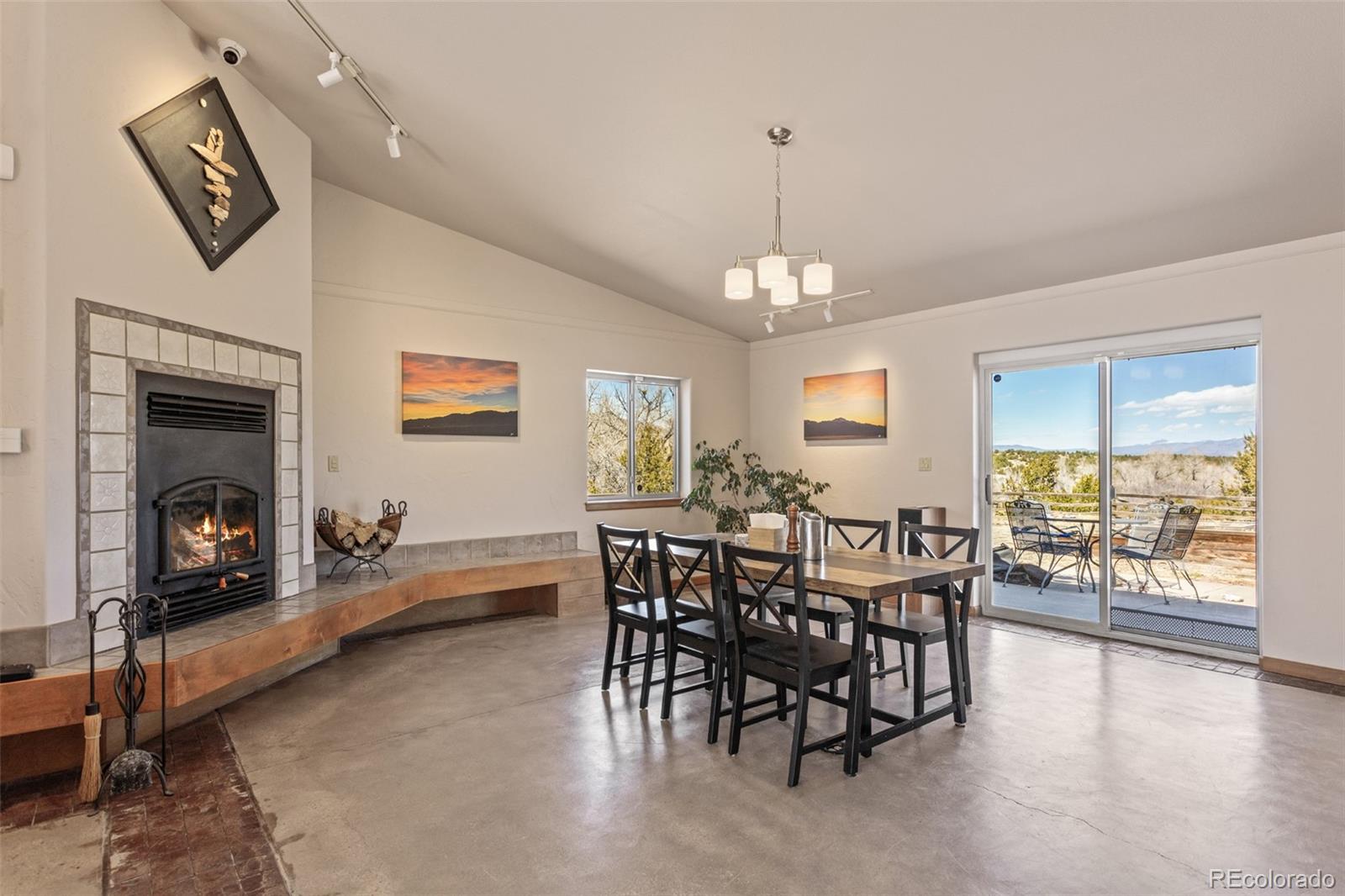 Family / Dining Room