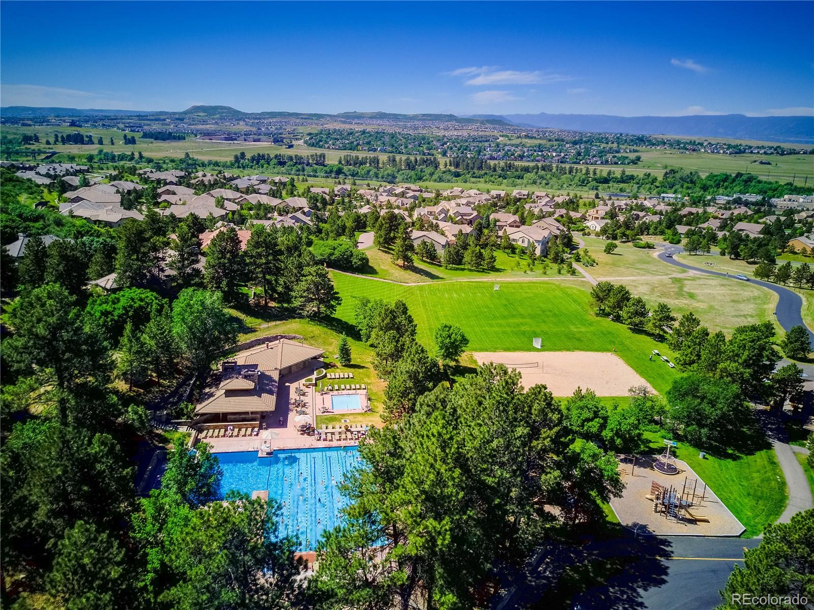 Canyon Club Pool