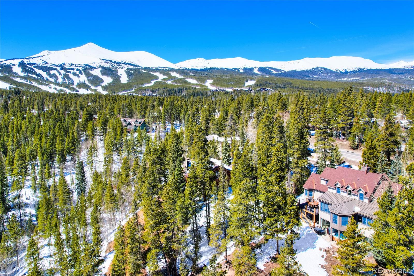 Beautiful setting in the White River National Forest and Breckenridge Ski Resort