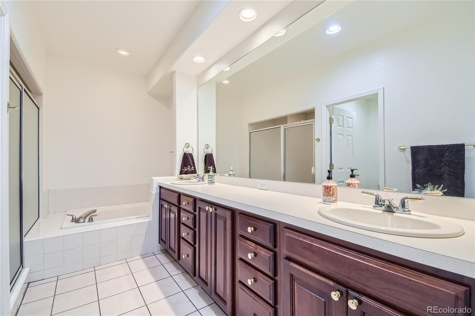 Lots of counter space + 2 sinks in primary bath