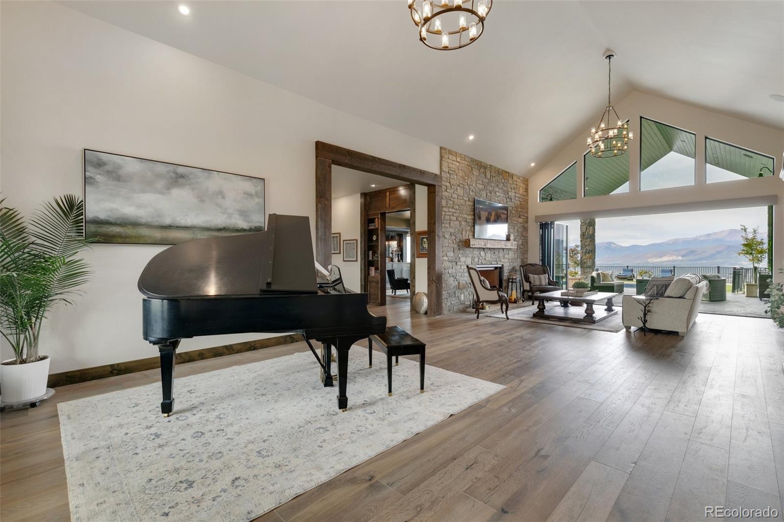 Entry, living room and views of front range.