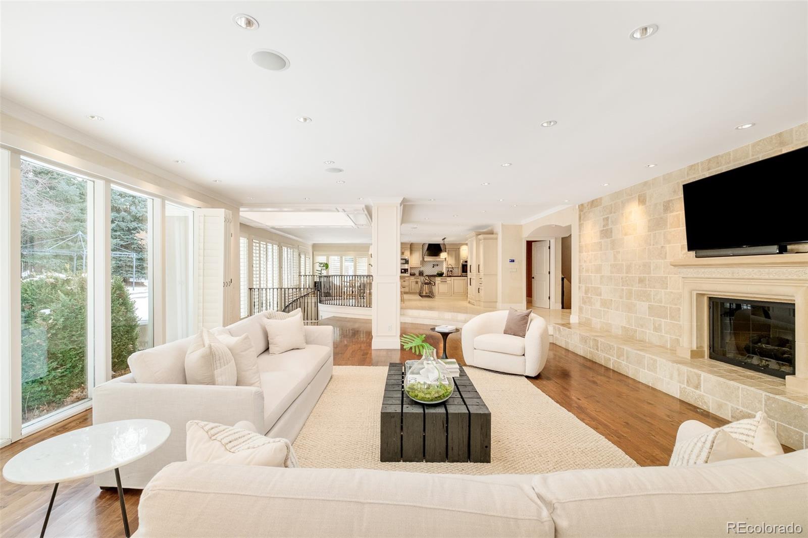 Spacious living room with fireplace