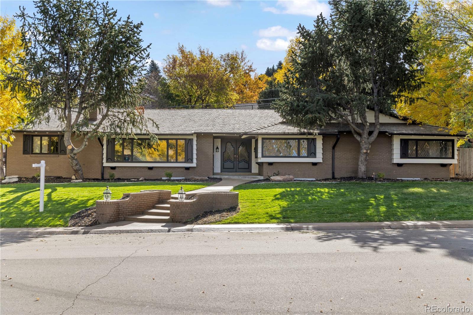 This home sits in the Applewood Glen neighborhood.