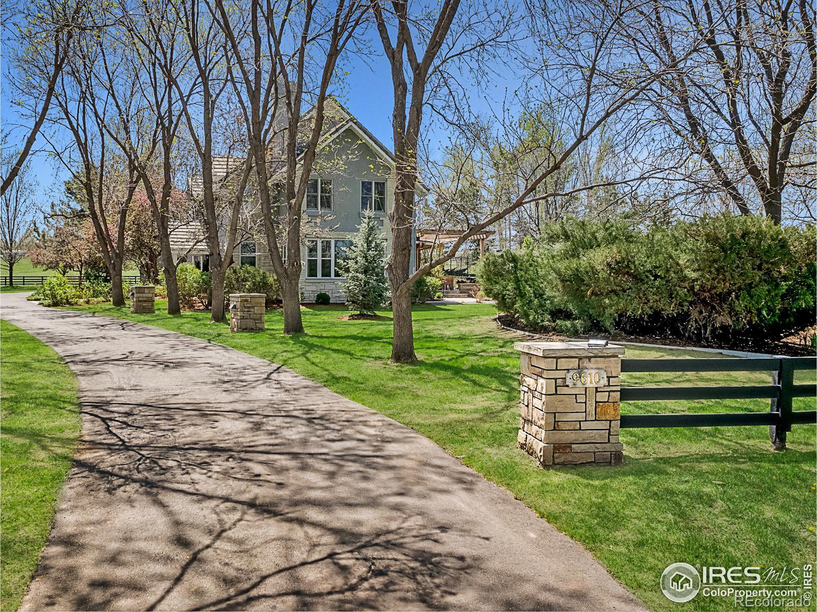 Driveway to Property