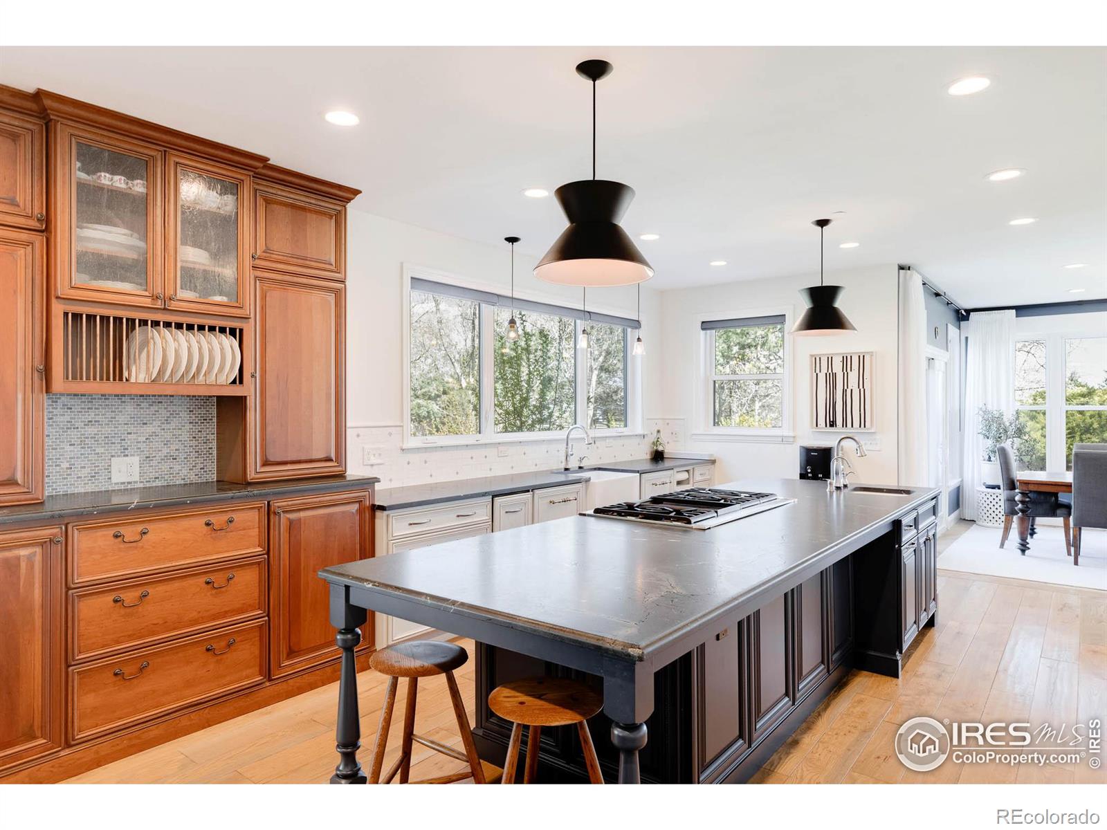 Large kitchen center island