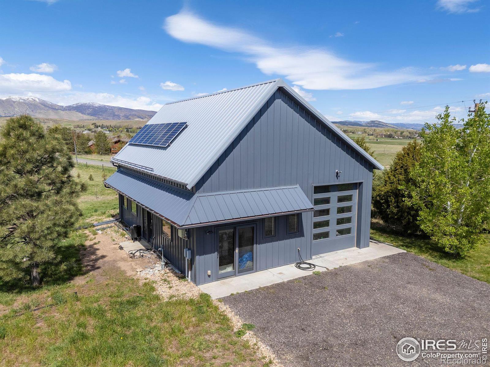 1,200 Square Foot Barn with Loft, Laundry, and Bath