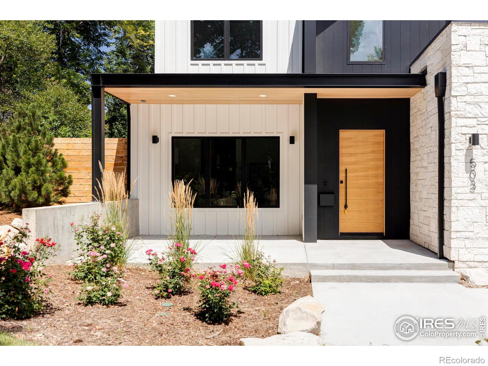 Entryway and garage details