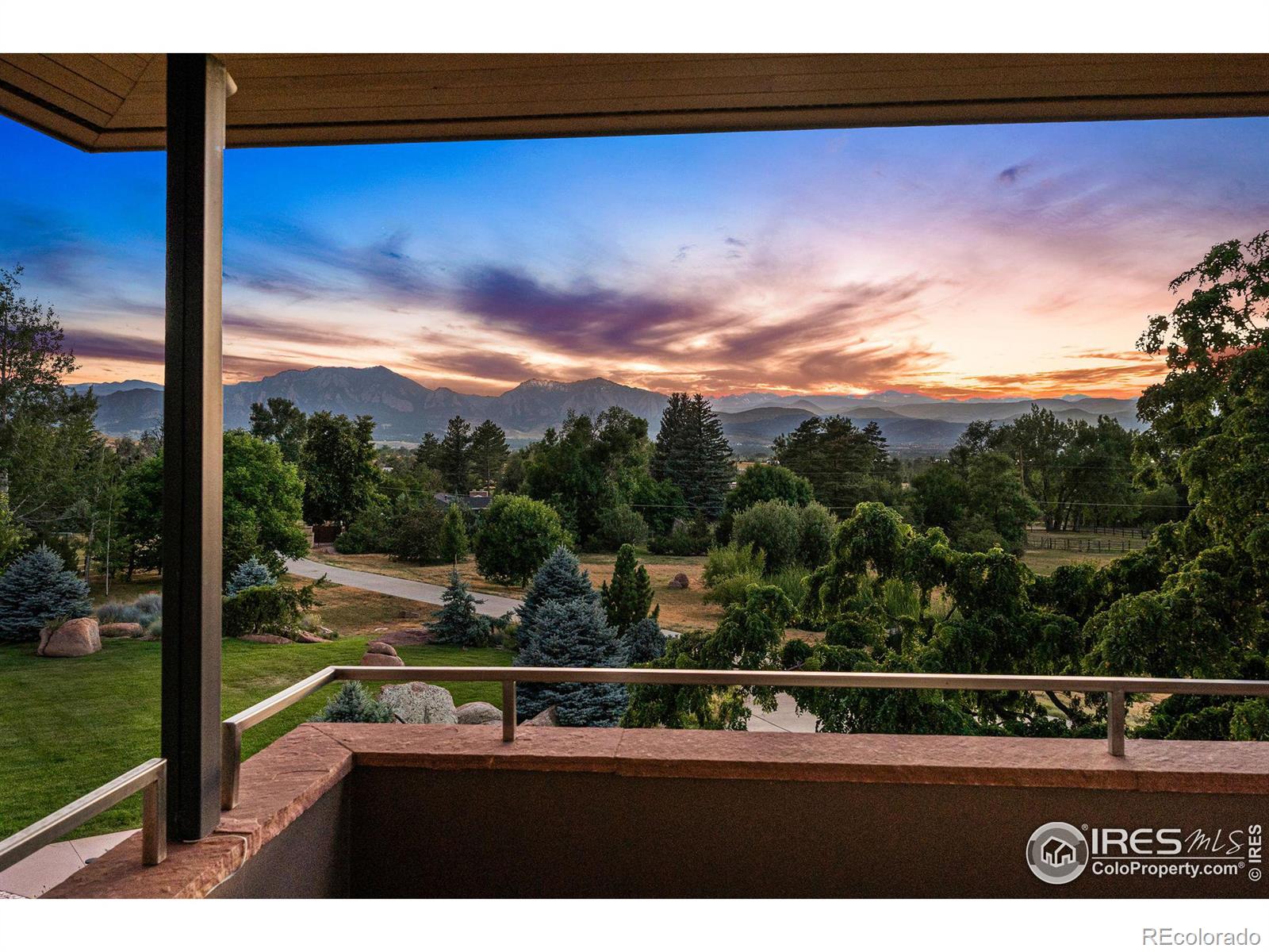 Expansive view of Front Range from primary bedroom deck