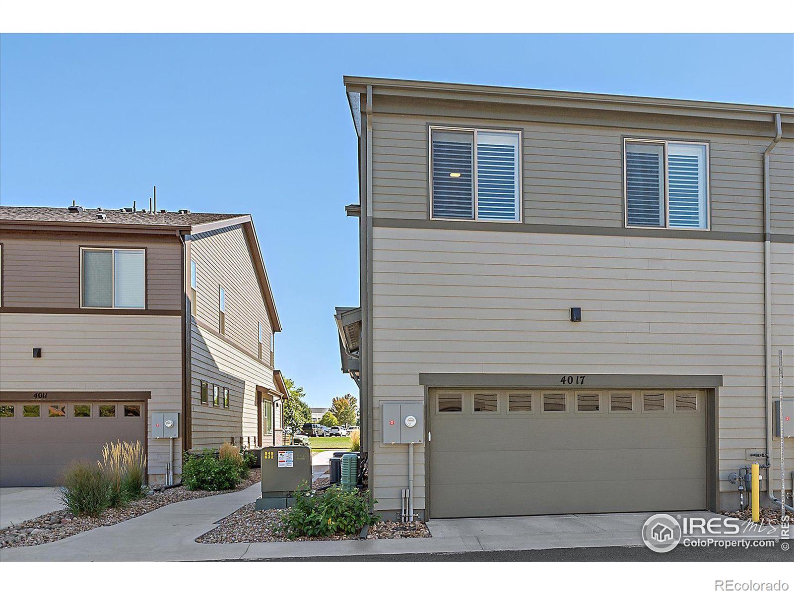 Oversized 2-Car Garage