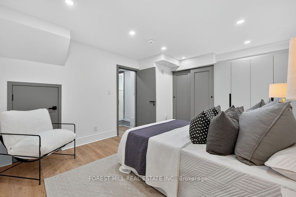 Garden Suite Bedroom | 249 Lauder