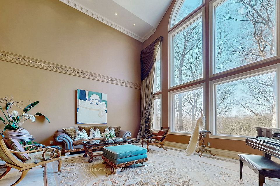 C12861968/C12861968-7.jpg