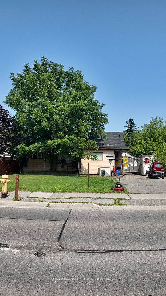 49 Park Rd. S - 60' x 215'