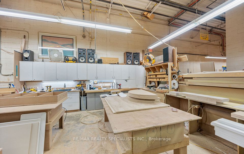 Commercial Land - M1 Zoning - 8.84 acres- Orono