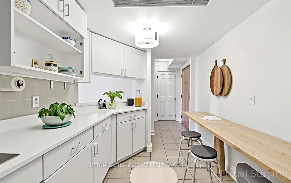 This image has been virtually staged