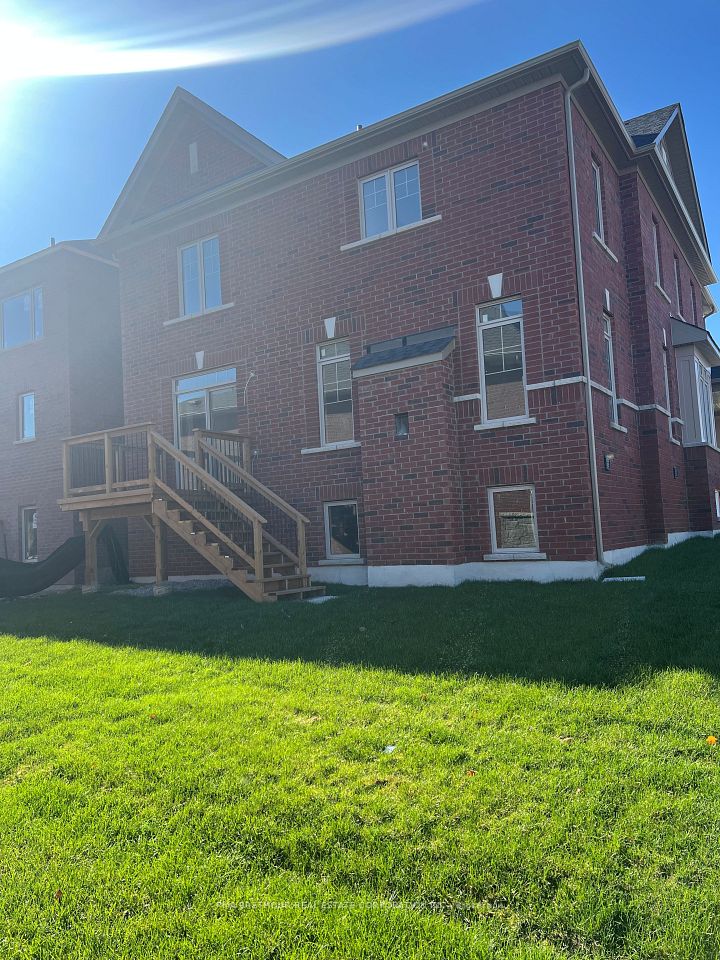 Holden Woods Lot 21 Exterior Back