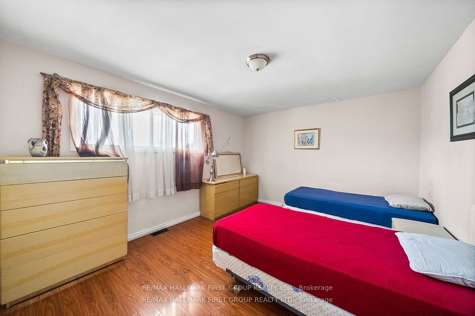 Eighth Bedroom