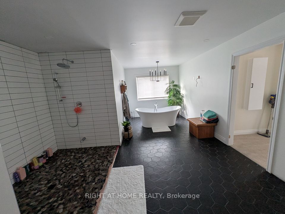 E12756106/E12756106-18.jpg