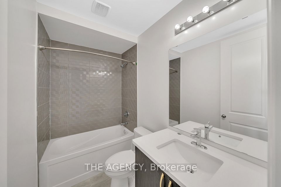 E12810208/E12810208-32.jpg