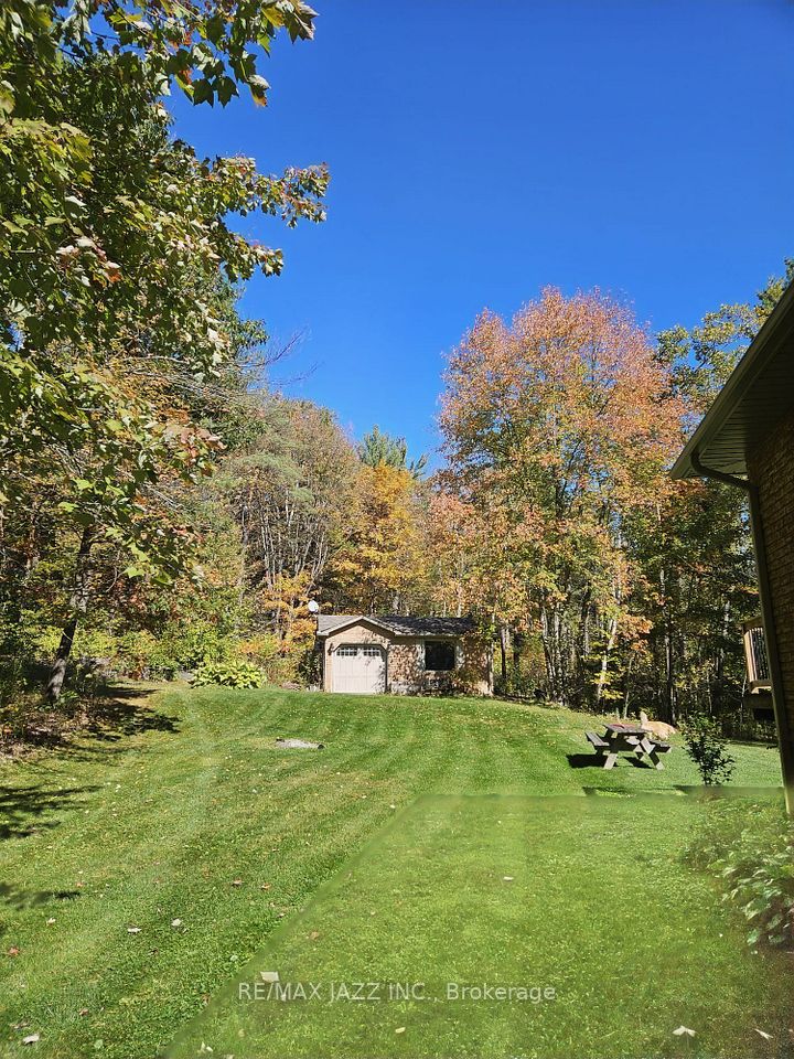 E12915888/E12915888-44.jpg