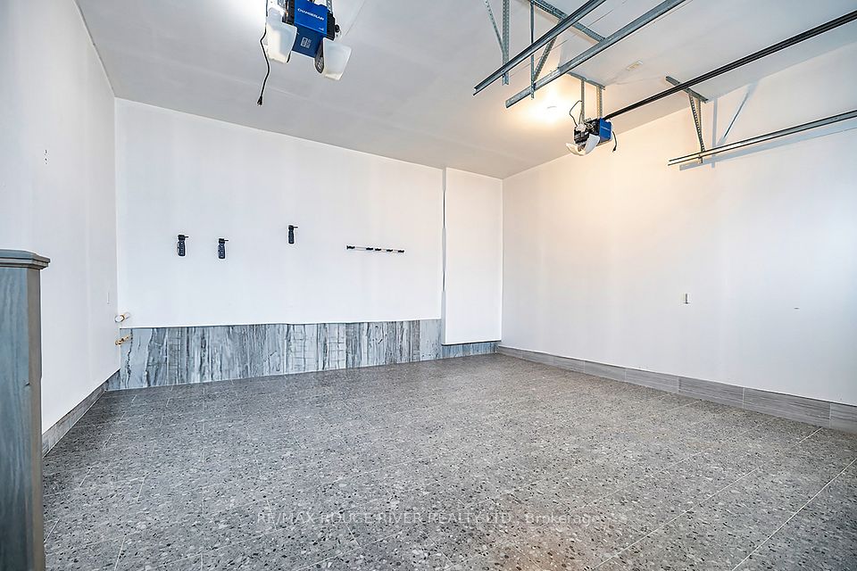 E12954146/E12954146-16.jpg