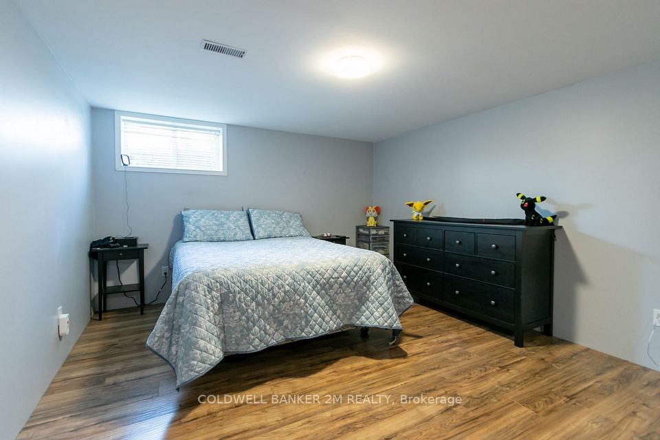 E12956164/E12956164-27.jpg