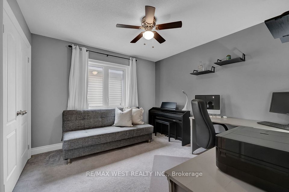 E13006668/E13006668-30.jpg