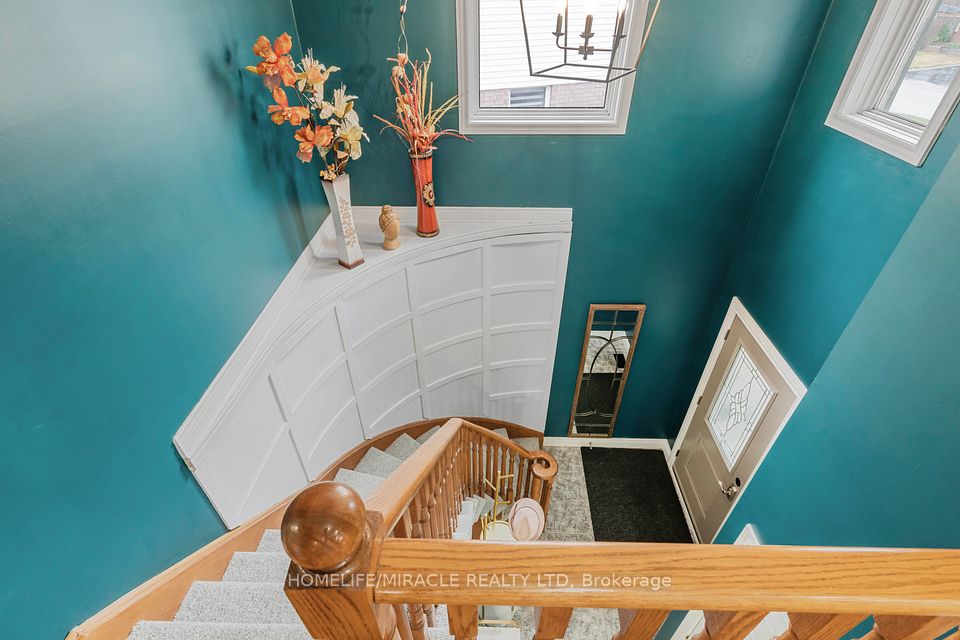E13032786/E13032786-22.jpg