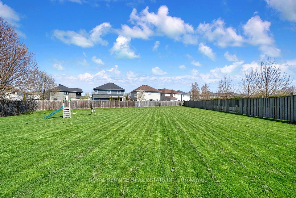 Almost 1/3 of an Acre Lot!!