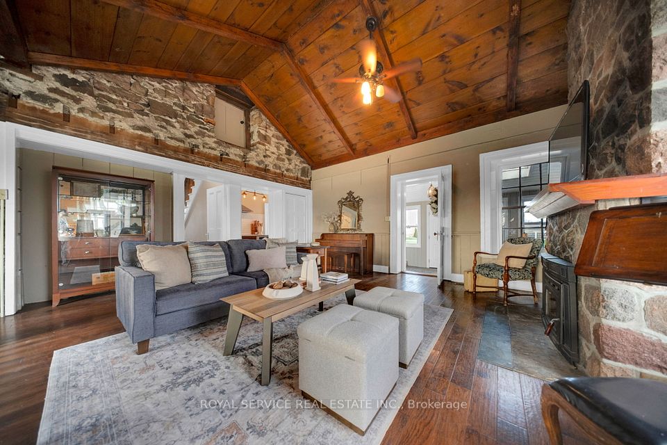 Family room with soaring vaulted ceiling