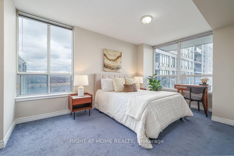 Master Bedroom , Corner view