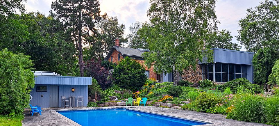 Gorgeous Main Home With Pool and Additions!