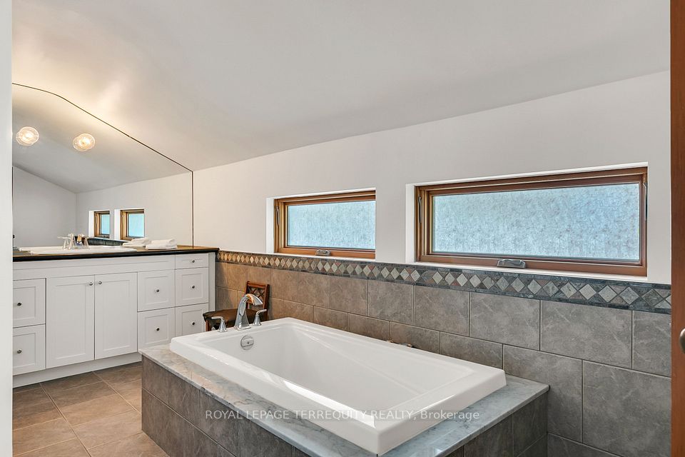 Upper Level Bathroom