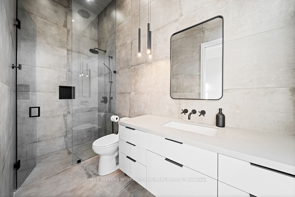 Primary Wardrobe Closet 3