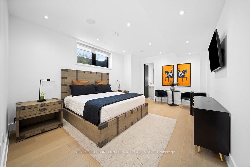 Home Gym Washroom w Steam & Regular Shower