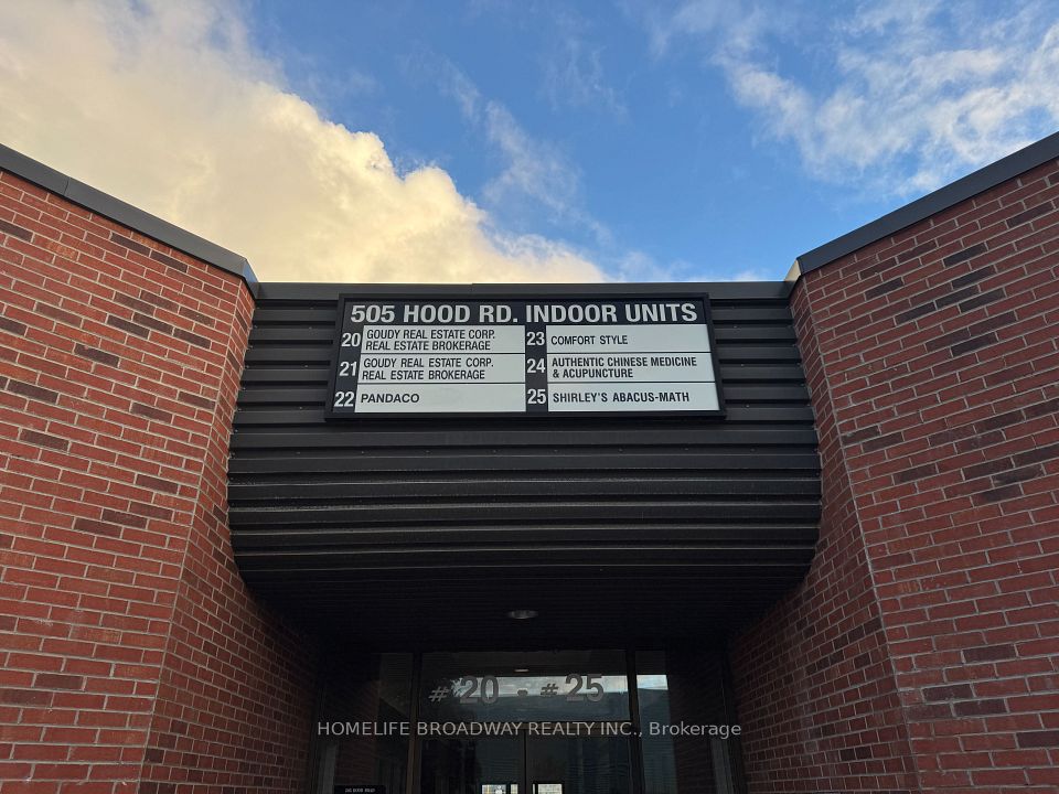 Sign at top of breezeway