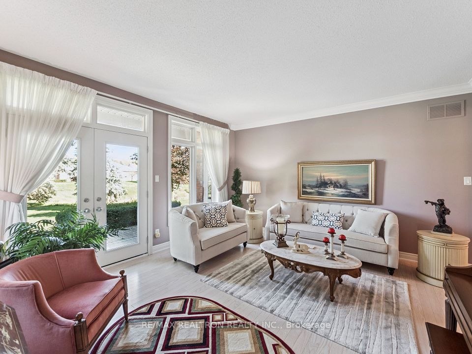 Walk-Out To East Facing Interlock Patio