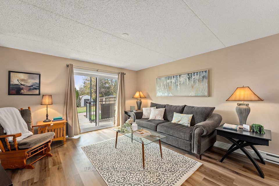 Living & dining area flows seamlessly