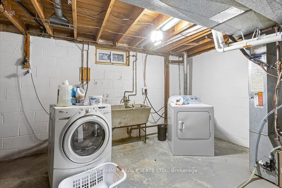 BASEMENT / LAUNDRY ROOM