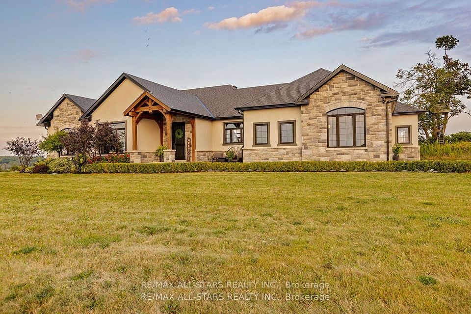 Welcome to Windycrest Farm!