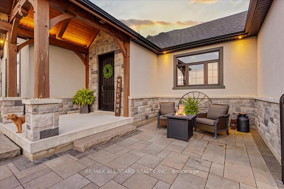 Timber Frame Front Entrance