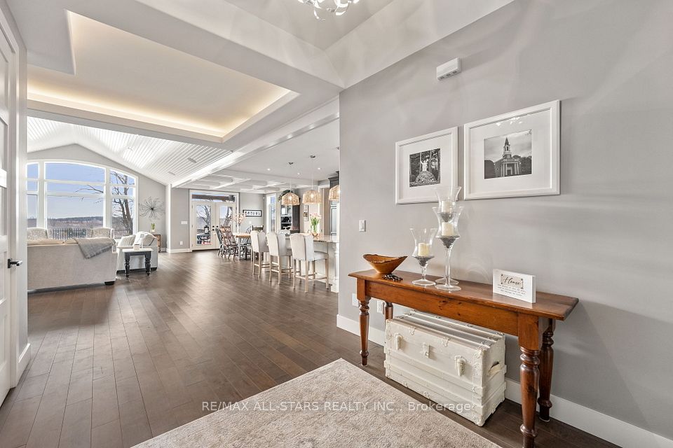 Spacious Front Foyer