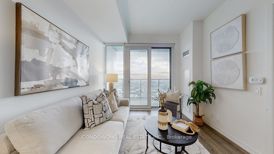 Super Bright & Spacious