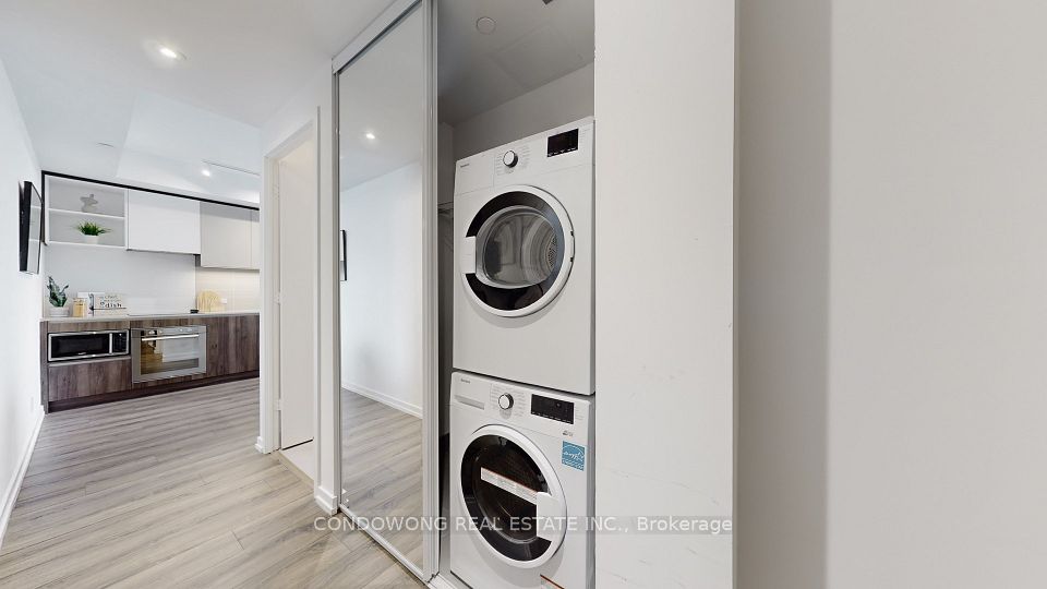 Full Size Washer and Dryer