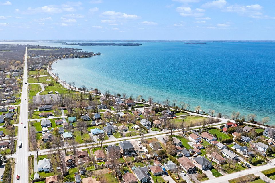 Willow Beach Community