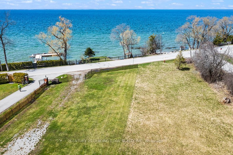 Unobstructed Lake Views