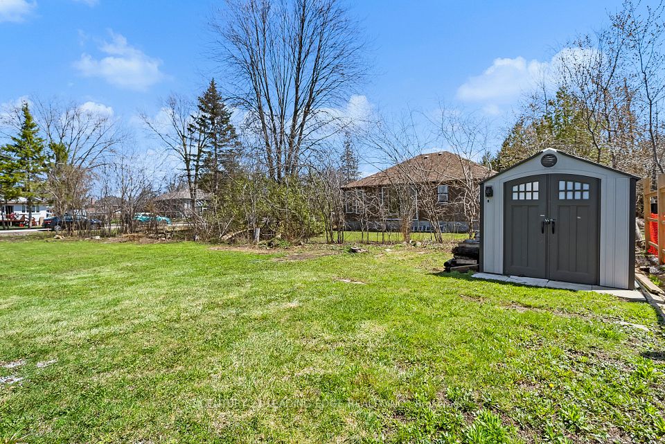 Garden Shed at back of lot