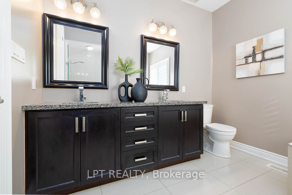 Luxurious Primary Ensuite