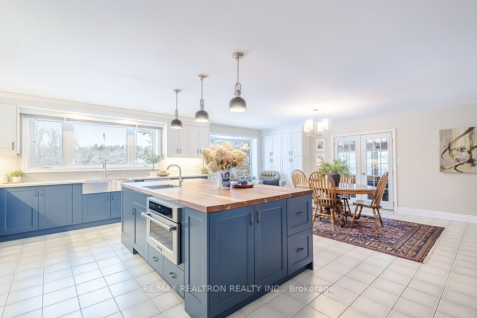 8x5 ft cherrywood island