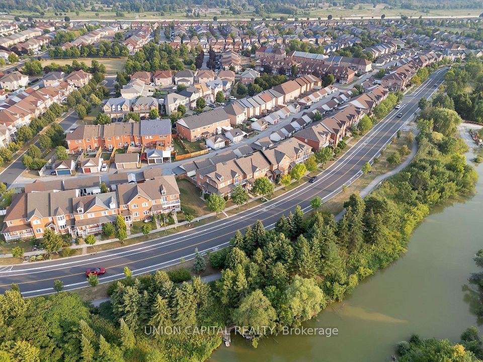 PREMIUM LOT FACING RAVINE & POND & TRAILS